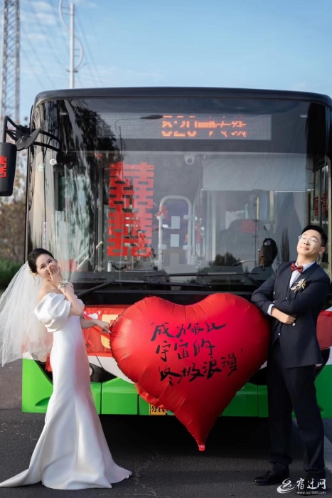 （全媒体）&ldquo;素婚&rdquo;回归让爱置顶 &mdash;&mdash;面观(5121888)-20231125090632