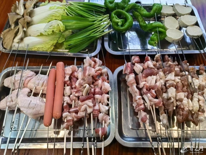 宿迁的宵夜江湖，越夜越有味道(分离图)微(7146276)-20240409103458