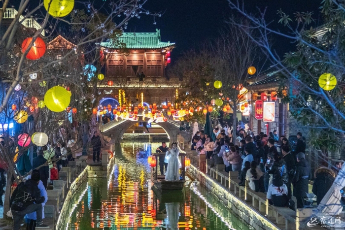 (全媒)“夜经济”持续升温,点旺城市“烟(7661505)-20240515081914 (全媒)“夜经济”持续升温,点旺城市“烟(7661505)-20240515081914