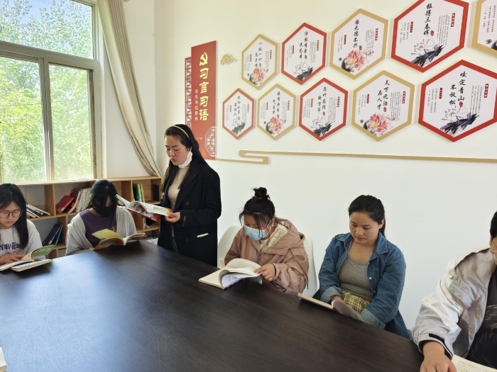 图片12 图片12