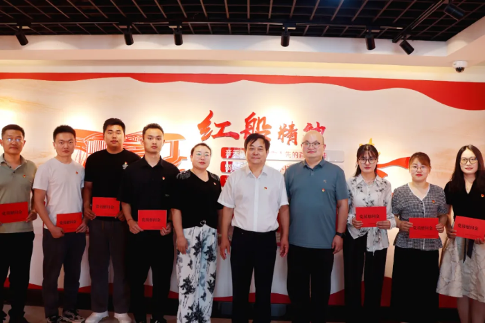 图片 2 图片 2