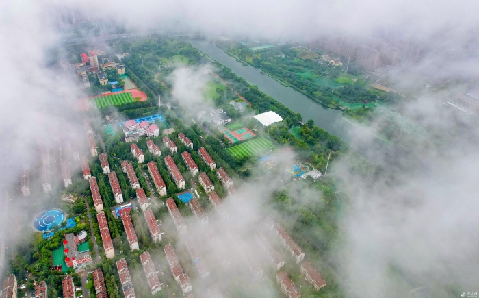 （全媒体）雨后城市 美如仙境(分离图)（(8454671)-20240708083448