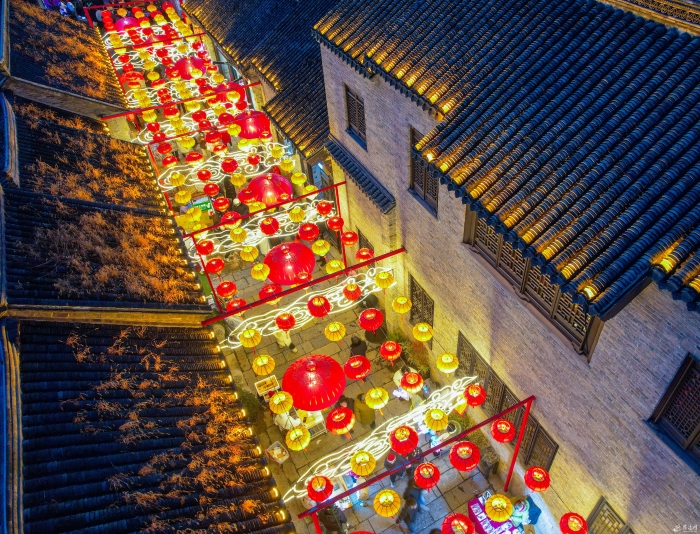 闹元宵 庆佳节（全媒体）(分离图)闹元宵(11740753)-20250213093054