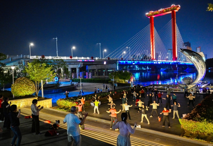 （全媒体）&ldquo;桥空间&rdquo;巧改造(分离图)（全(12775991)-20250424084640